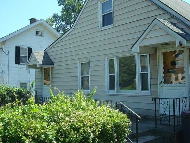 1st image of 17 Saint Joseph Pl