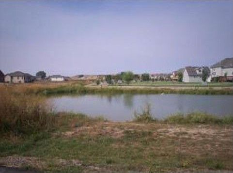 2nd image of 3020 Brookway Dr