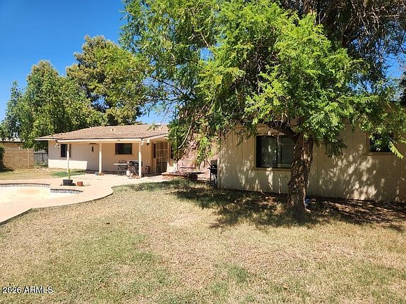 4th image of 853 W STANFORD Avenue
