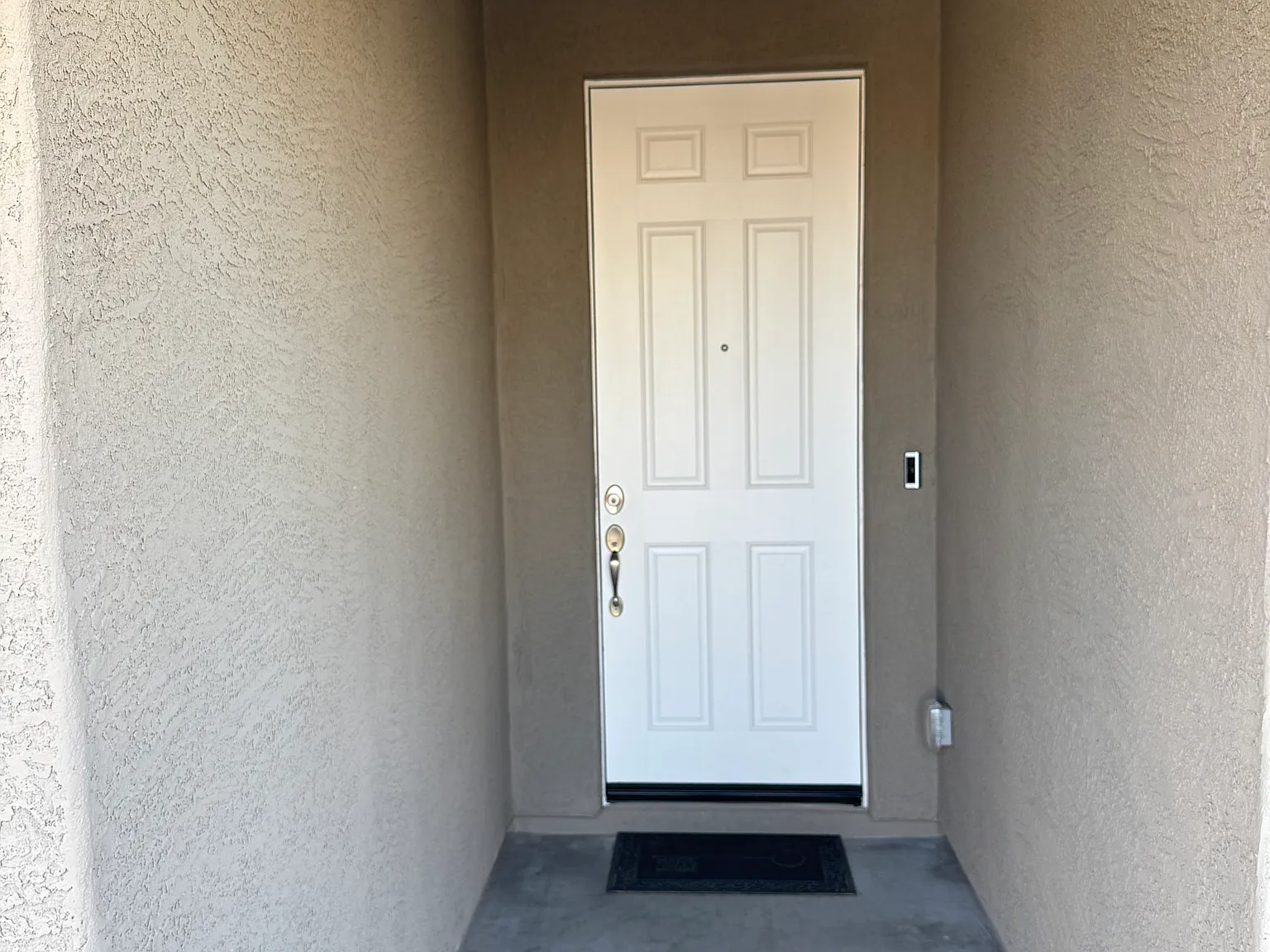 3 bed, 2.5 bath, 1953 sqft, $2,900 — Photo 3
