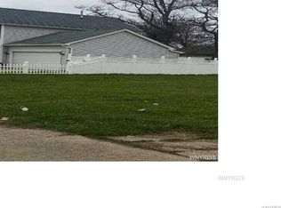 16 Townsend St, Buffalo, NY 14206