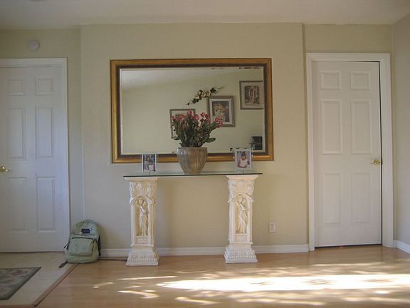 4th image of 2905 Vanport Dr