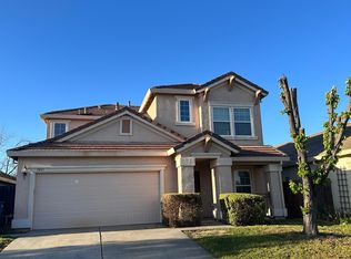 7433 Masters St, Elk Grove, CA 95758