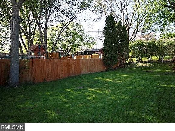 4th image of 2039 Orange Ave E