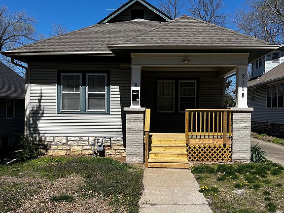 2nd image of 2118 E 68th St