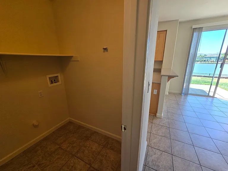 5130 Lakeshore Dr — Photo 20