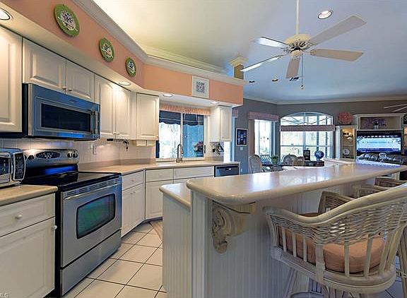 4th image of 8371 Arborfield Ct
