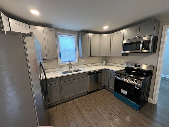 5th image of 3704 7th St