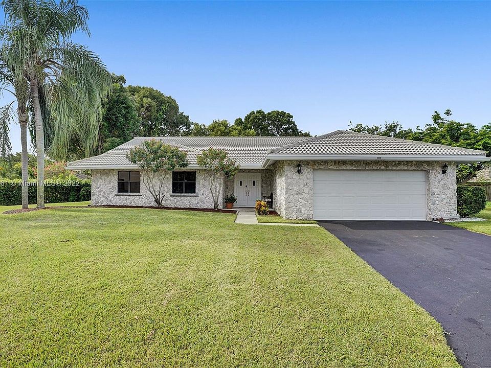 1st image of 5036 NW 66th Ln