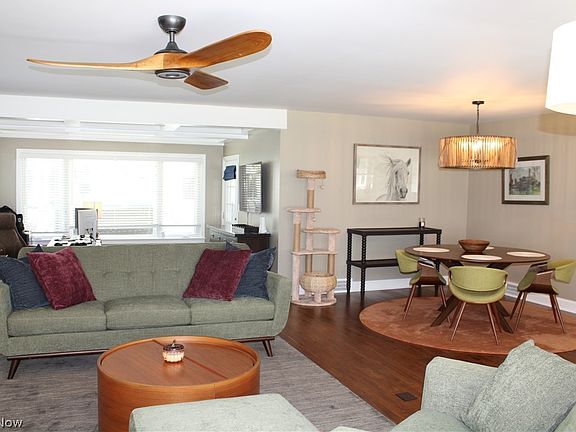 4th image of 851 Mentor Rd