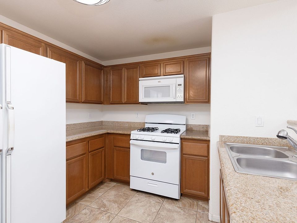 7701 W Robindale Rd Las Vegas, NV, 89113 Apartments for Rent Zillow