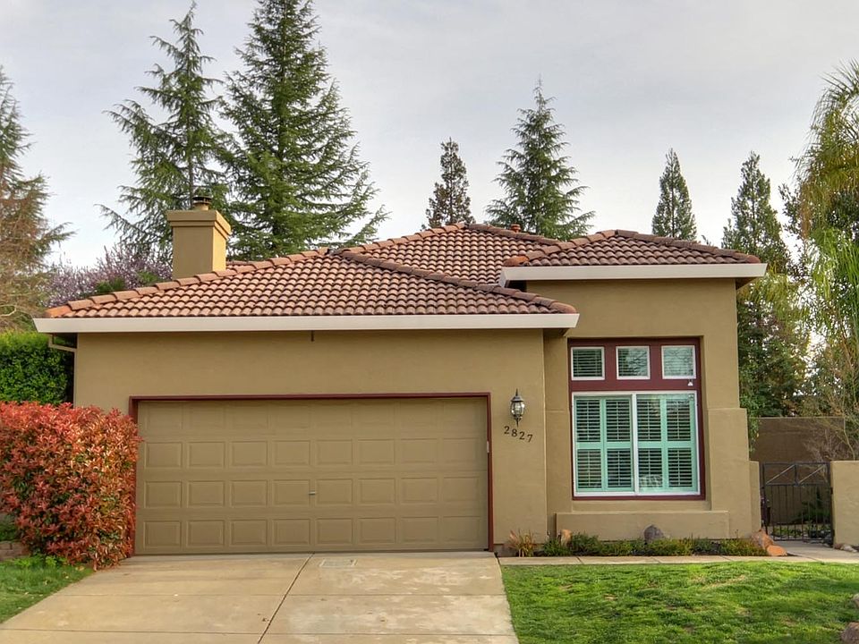1st image of 2827 Catalina Dr.