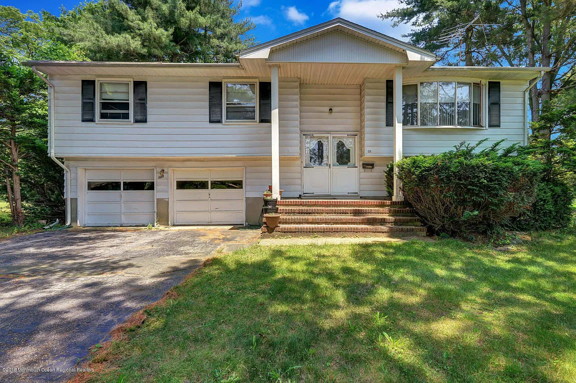 129 Regent Pl photo 1