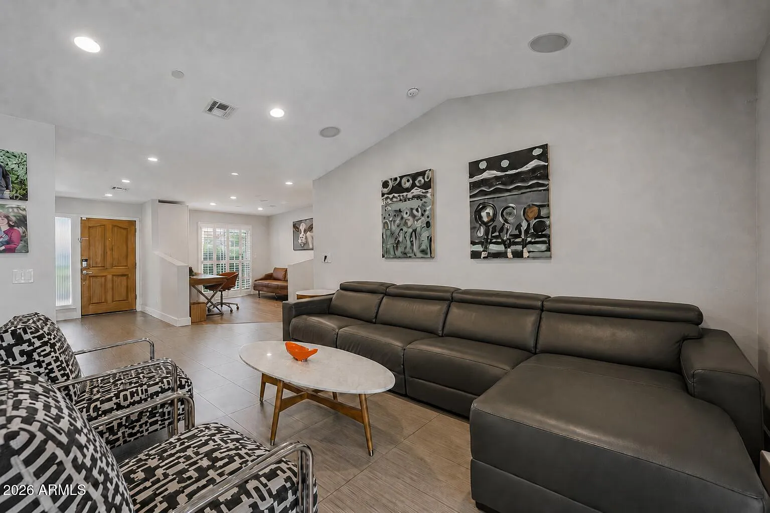 4 bed, 3.0 bath, 2661 sqft, $6,500 — Photo 4