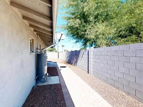 5th image of 216 E Jones Ave #210