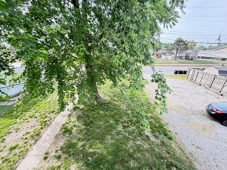 3830 Southern Pkwy — Photo 38