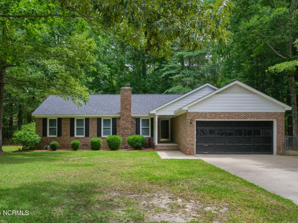 944 Eton Drive, Jacksonville, NC 28546