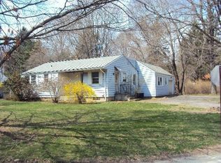 13 Deerfield Rd, Wilton, CT 06897
