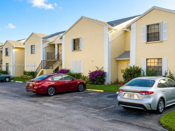 980 Constitution Dr #980C, Homestead, FL 33034