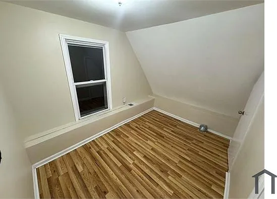 101 Eaton Pl #3 — Photo 6