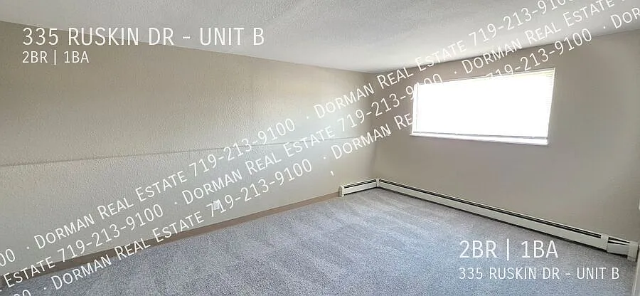 Updated 2 bedroom, 1 bath Garden Level Unit Available! — Photo 3