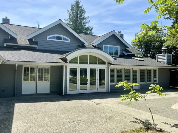5616 NE Keswick Drive, Seattle, WA 98105