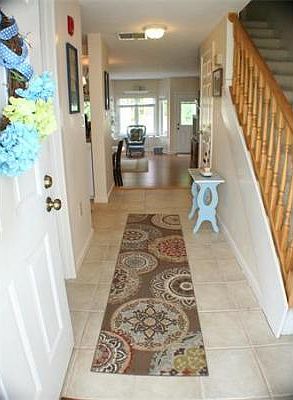 2nd image of 525 White Cliff Dr