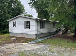 232 Chateau Forest Dr, Clemmons, NC 27012