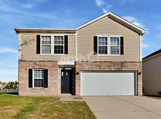 550 Greenway St, Greenwood, IN 46143