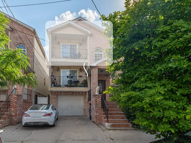 244 Clark Pl #2 — Photo 17