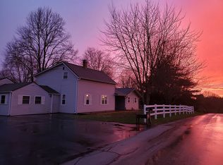 8318 Old Lebanon Troy Rd, Troy, IL 62294