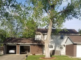 92 S Newland Ct, Lakewood, CO 80226
