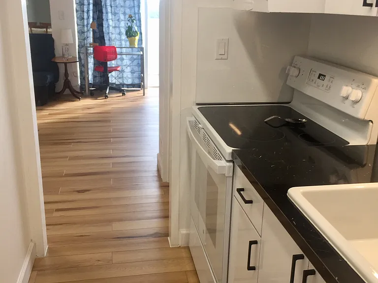 880 NE 69th St #11J — Photo 18
