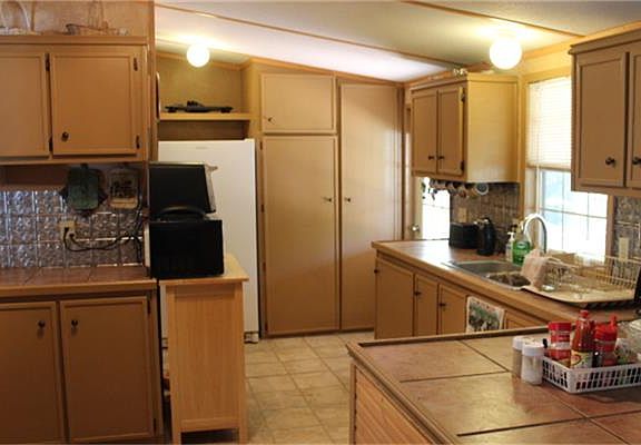 3rd image of 311 Southwood Shores Dr