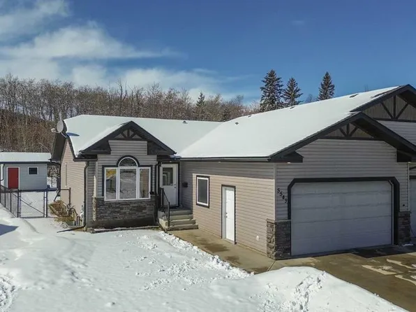 5543 E 52 Avenue Close, Innisfail, AB T4G 0A1