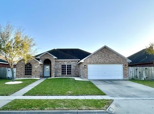 7005 Vineyard Dr, Corpus Christi, TX 78414