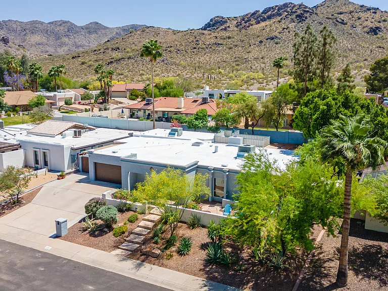 3351 E Las Rocas Dr — Photo 55