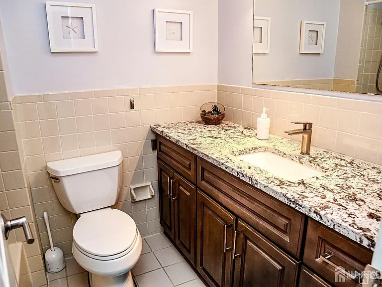 5805 Hana Rd — Photo 14