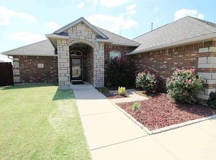 2061 SW 45th St, Lawton, OK 73505