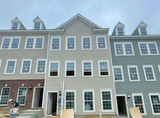 45307 Foghorn Way, California, MD 20619