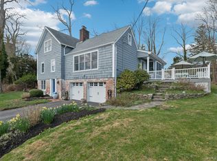 69 Fresh Pond Rd, Northport, NY 11768