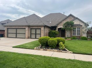 16213 Old Oak Dr, Edmond, OK 73013