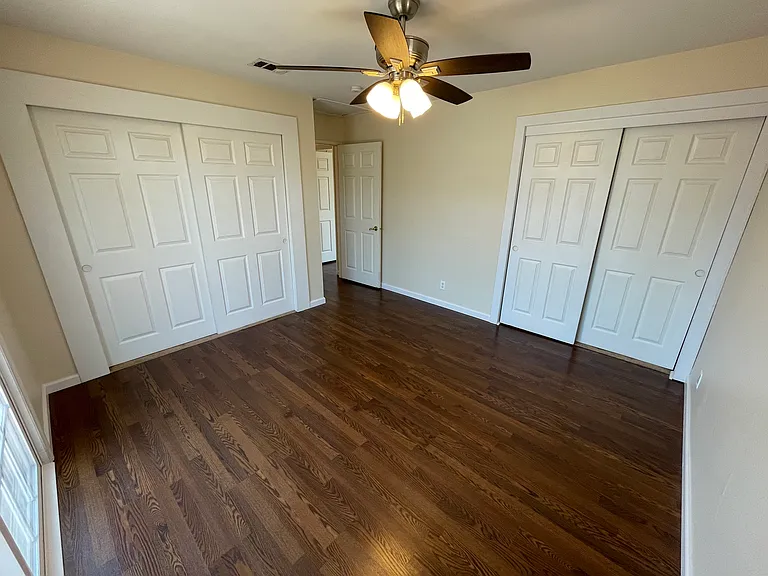 373 Coronado Ave — Photo 9