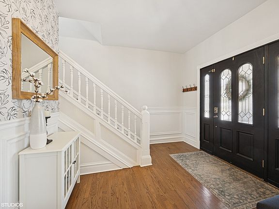 4th image of 422 N Kensington Ave