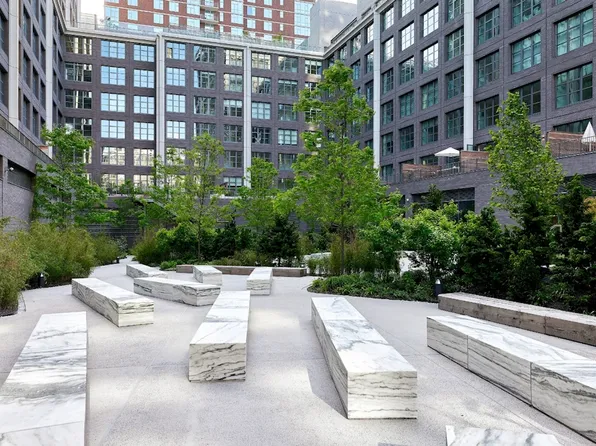 160 Front Street image 51 of 54