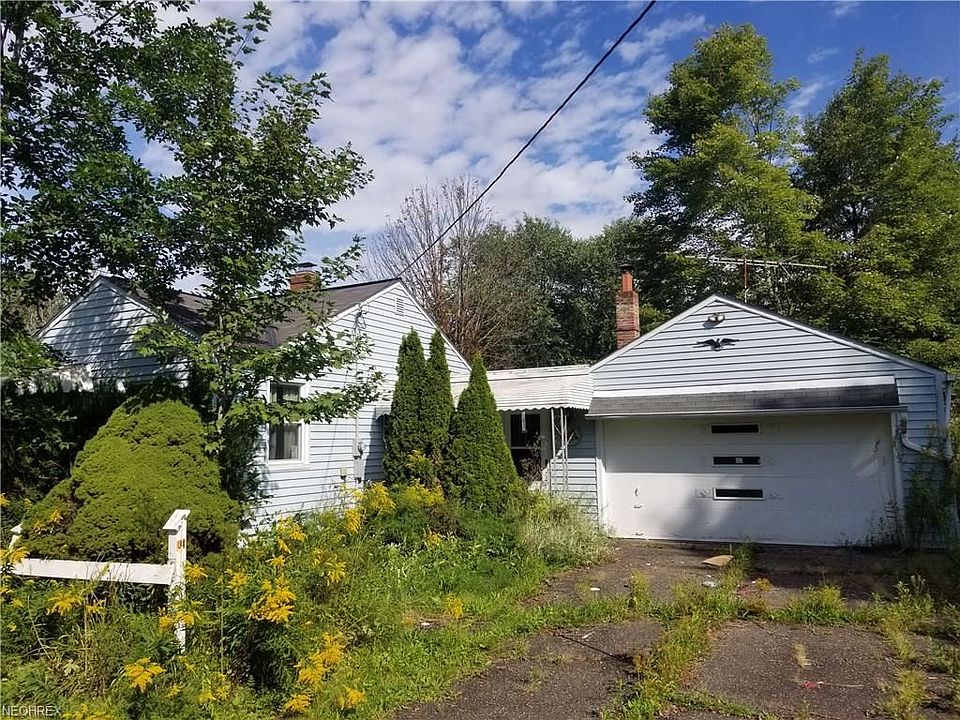 1st image of 10950 Bell St