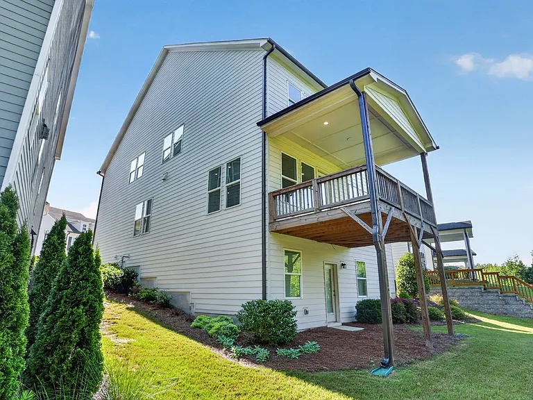 1241 Westshore Dr — Photo 35