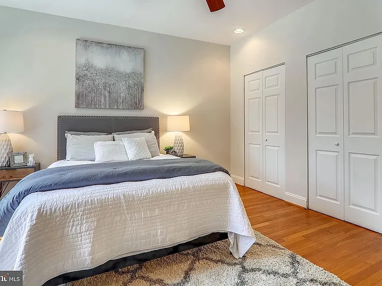 1438 Columbia Rd NW — Photo 18