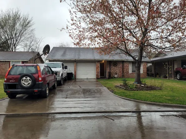16923 Sunshine St, Houston, TX 77049