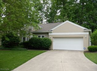 11227 Frederick Ln, Twinsburg, OH 44087